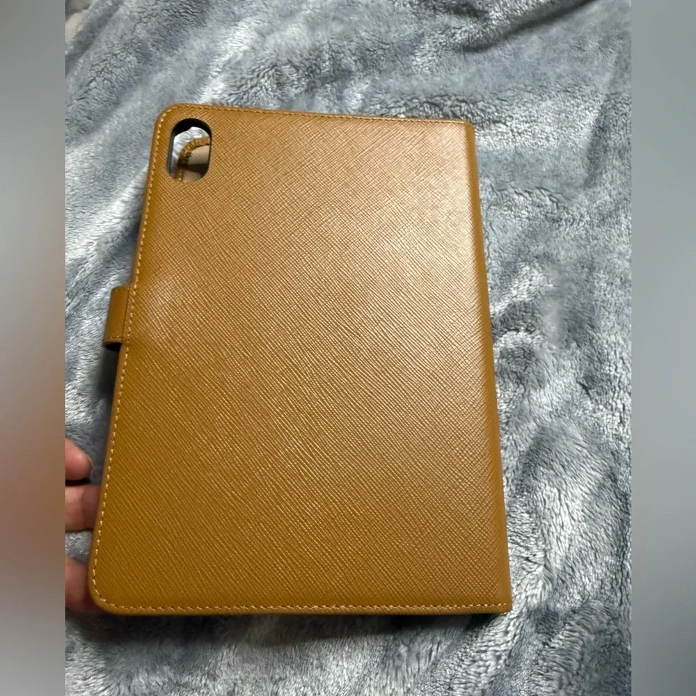 Story Leather custom iPad mini case